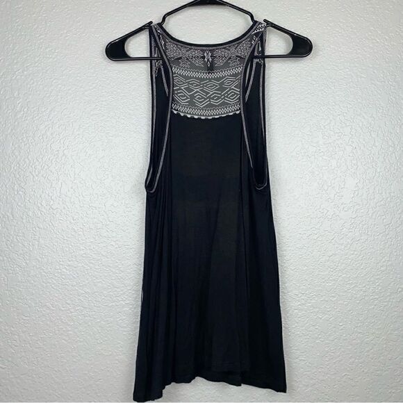 Full Tilt Womens Stretch Giraffe Print Scoop Neck Sleeveless Tank Top Large - Picture 6 of 6